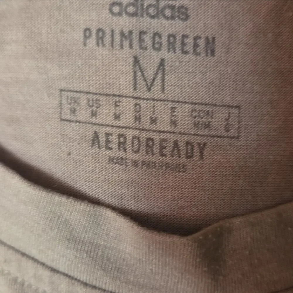 adidas AEROREADY Men's Gray Crew Neck Short Sleeve Graphic Logo T-Shirt M